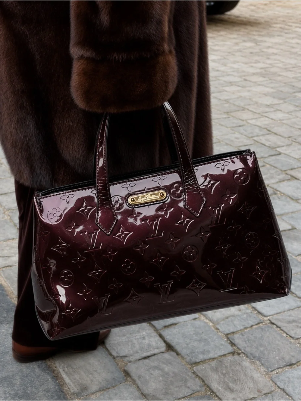 Louis Vuitton Vernis Wilshire Monogram PM Purse Shoulder Bag Amarante Top Handle
